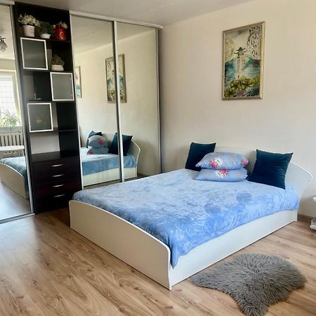Cozy Apartment In The City Center Шяуляй Екстер'єр фото